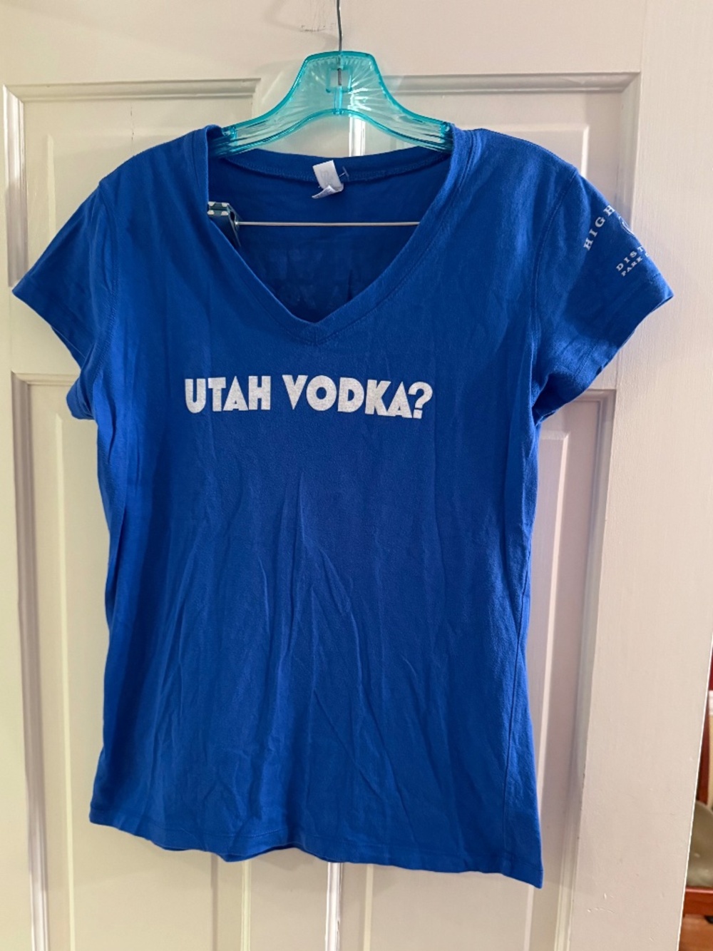 Bella Wms V neck Blue Short Sleeve T-Shirt size Large